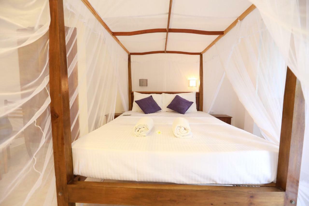 Dock Holiday Guest House Unawatuna Luaran gambar
